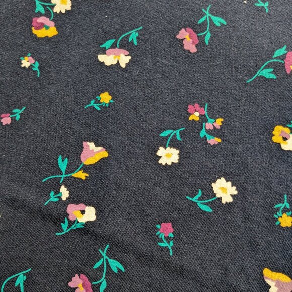 ⭐ NEW NWT 2 GAP Long Sleeve tops 5T - Picture 3 of 7